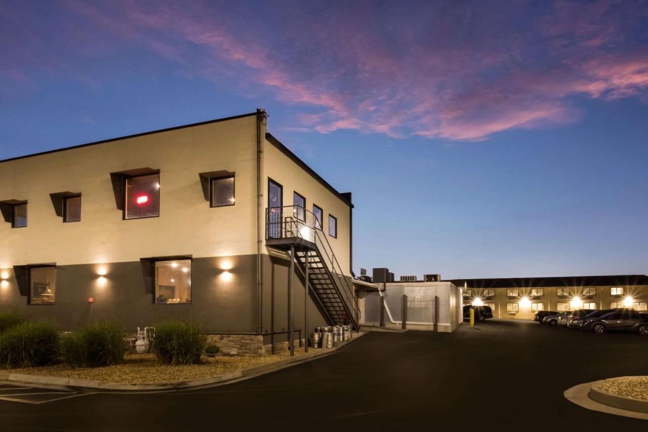 Rodeway Inn Fort Morgan Dış mekan fotoğraf