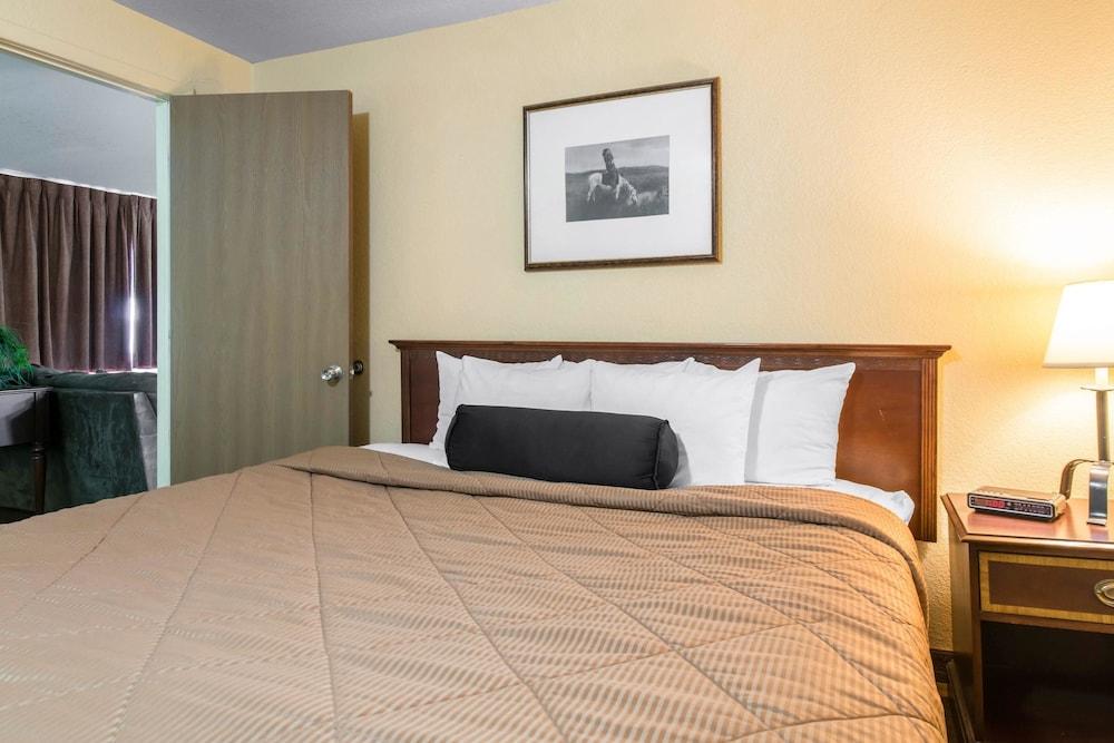 Rodeway Inn Fort Morgan Dış mekan fotoğraf
